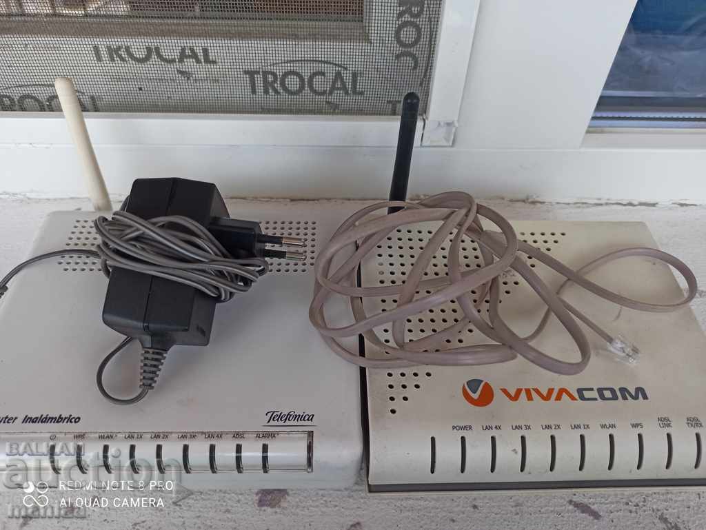 Livrarea Două routere funcționale