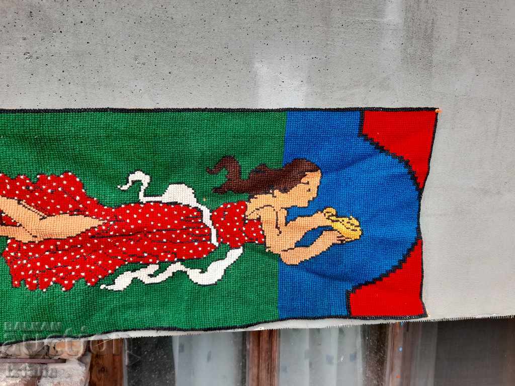 Auction Antique carpet, wall covering Auction Antique carpet, wall covering