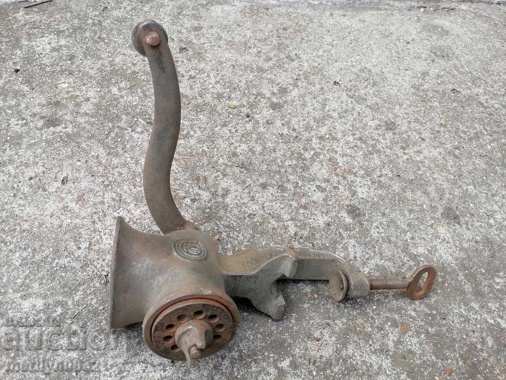 Παλιά μηχανή για να αλέσει την μηχανή κοπής κιμά - 6