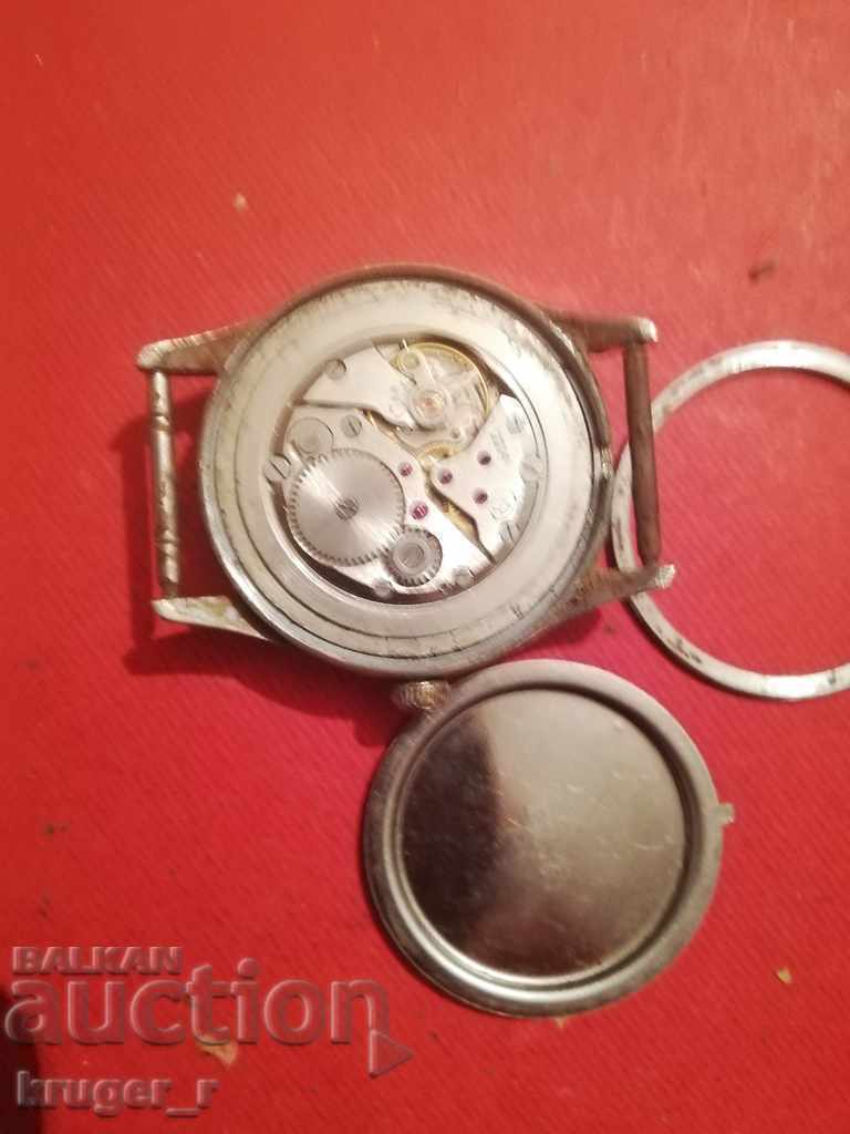 Доставка на Часовник ВОСТОК 2214