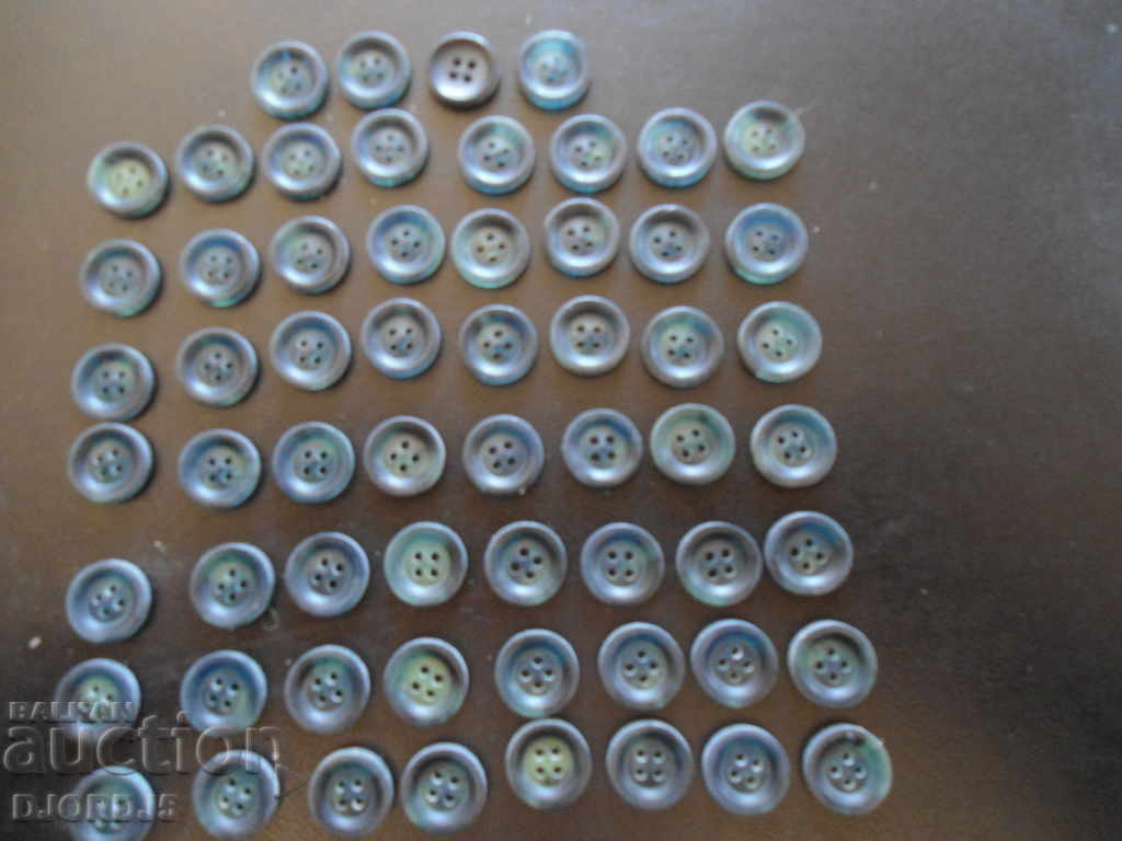 Auction  Lot of old buttons