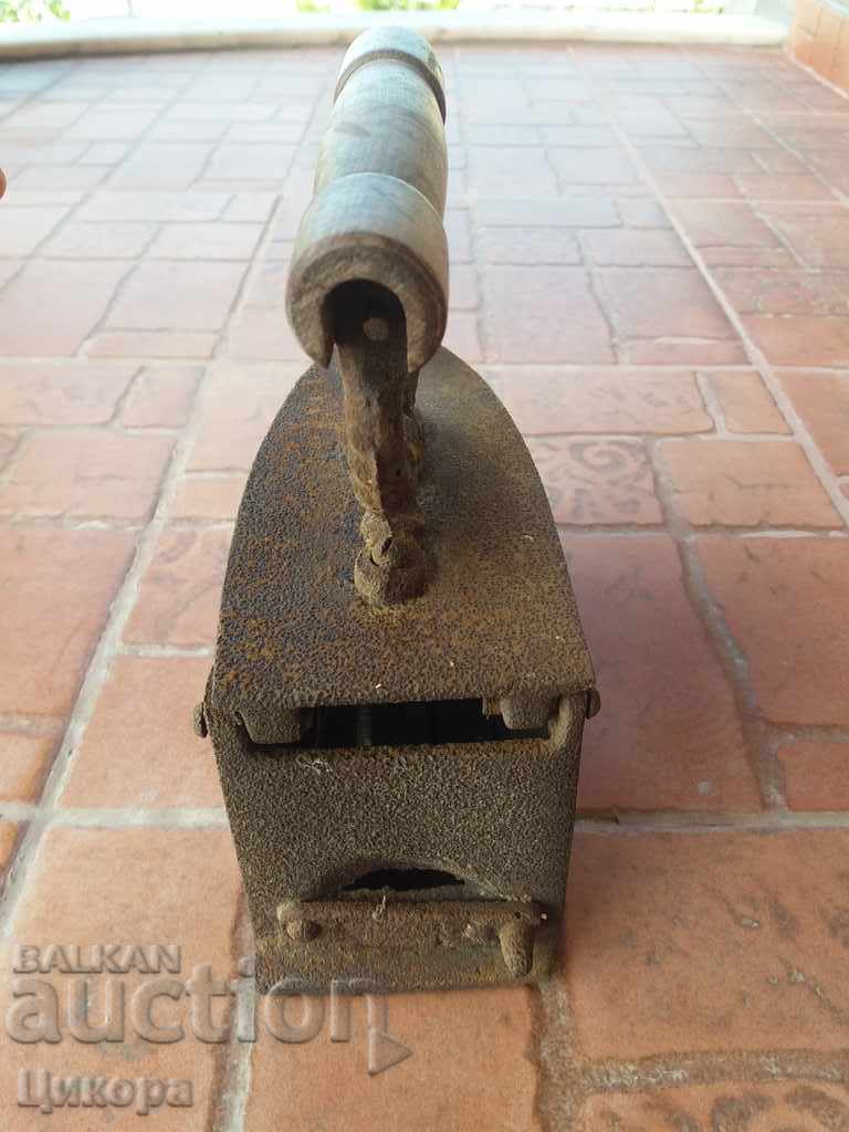 Auction STAR JUST OF WAR CARGO Auction STAR JUST OF WAR CARGO