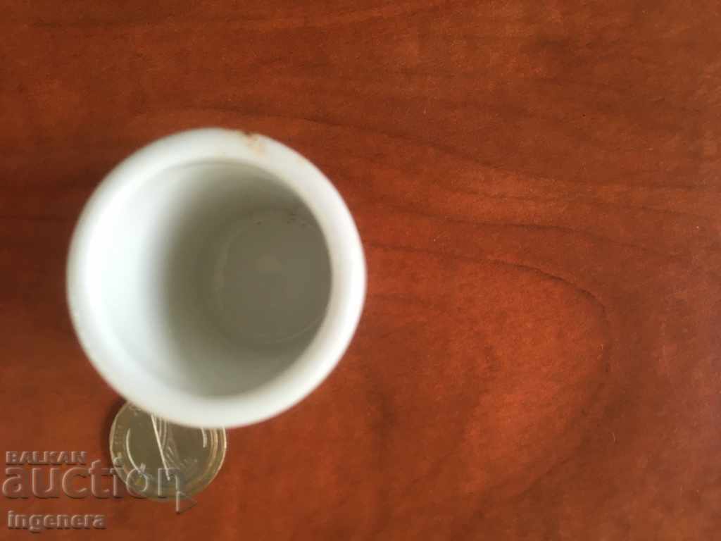 Auction PORCELAIN CANDLEHOLDER Auction PORCELAIN CANDLEHOLDER