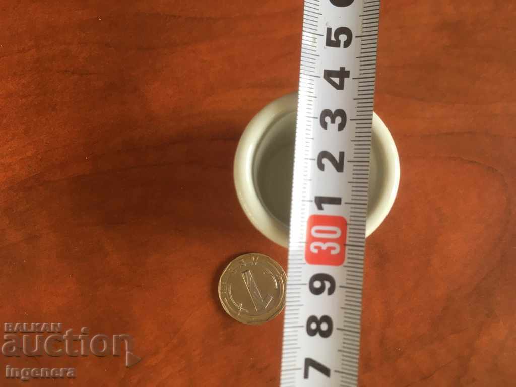 Delivery of PORCELAIN CANDLEHOLDER Delivery of PORCELAIN CANDLEHOLDER