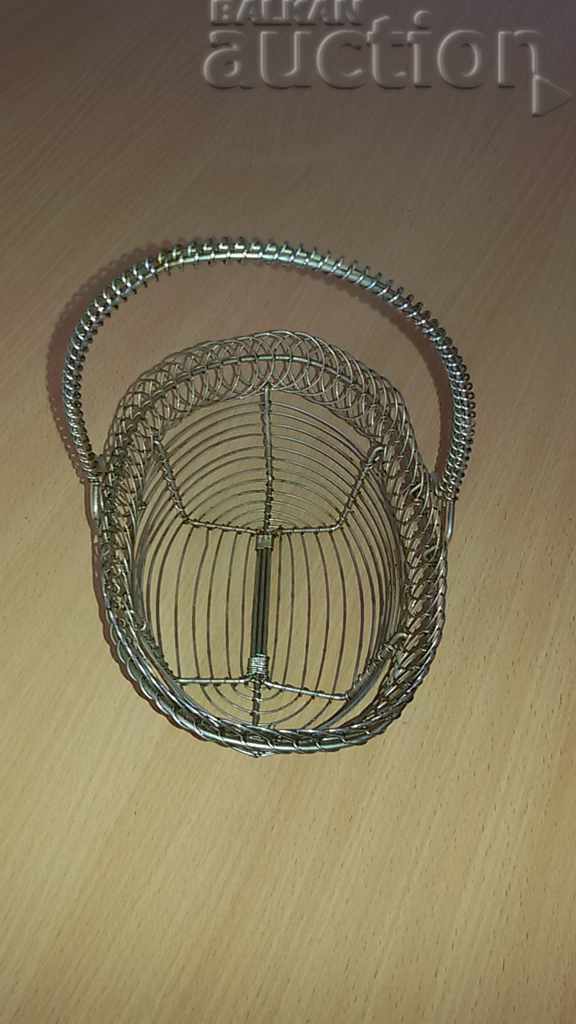 antique wicker basket with price 15.00 BGN | € 7.67 antique wicker basket with price 15.00 BGN | € 7.67