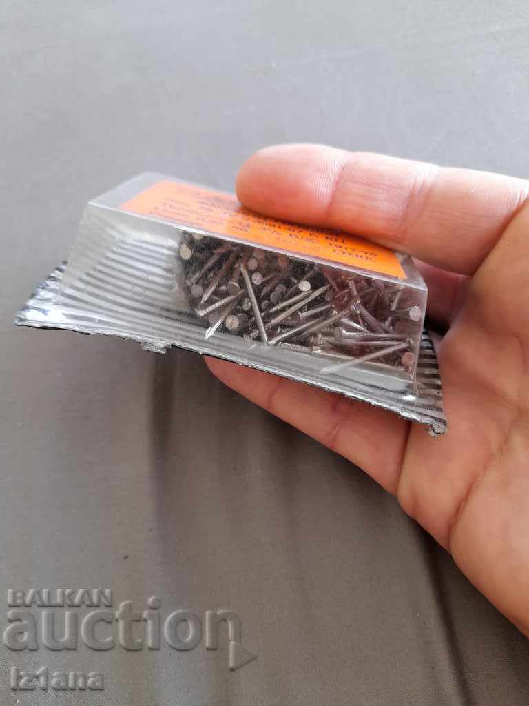Delivery of Old packaging, shaped nails, nails Delivery of Old packaging, shaped nails, nails