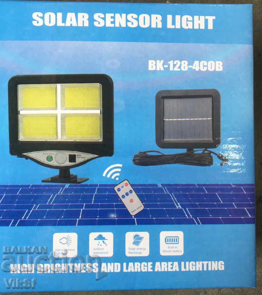 LED SOLAR SPOTLIGHT WITH 4 COB LAMPS AND MOTION SENSOR