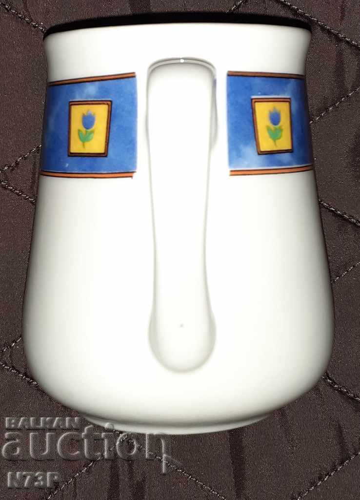 PORCELAIN TUB. MILK OR CREAM. - 6 PORCELAIN TUB. MILK OR CREAM. - 6