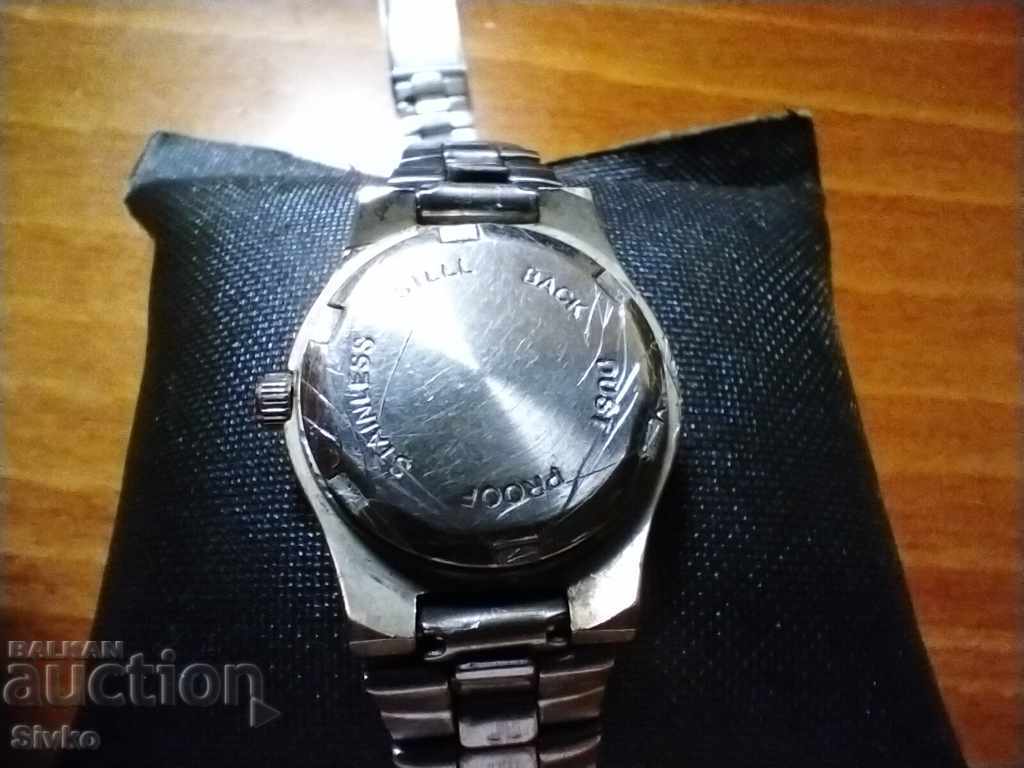 AMONA watch with price 2.99 BGN | € 1.53 AMONA watch with price 2.99 BGN | € 1.53