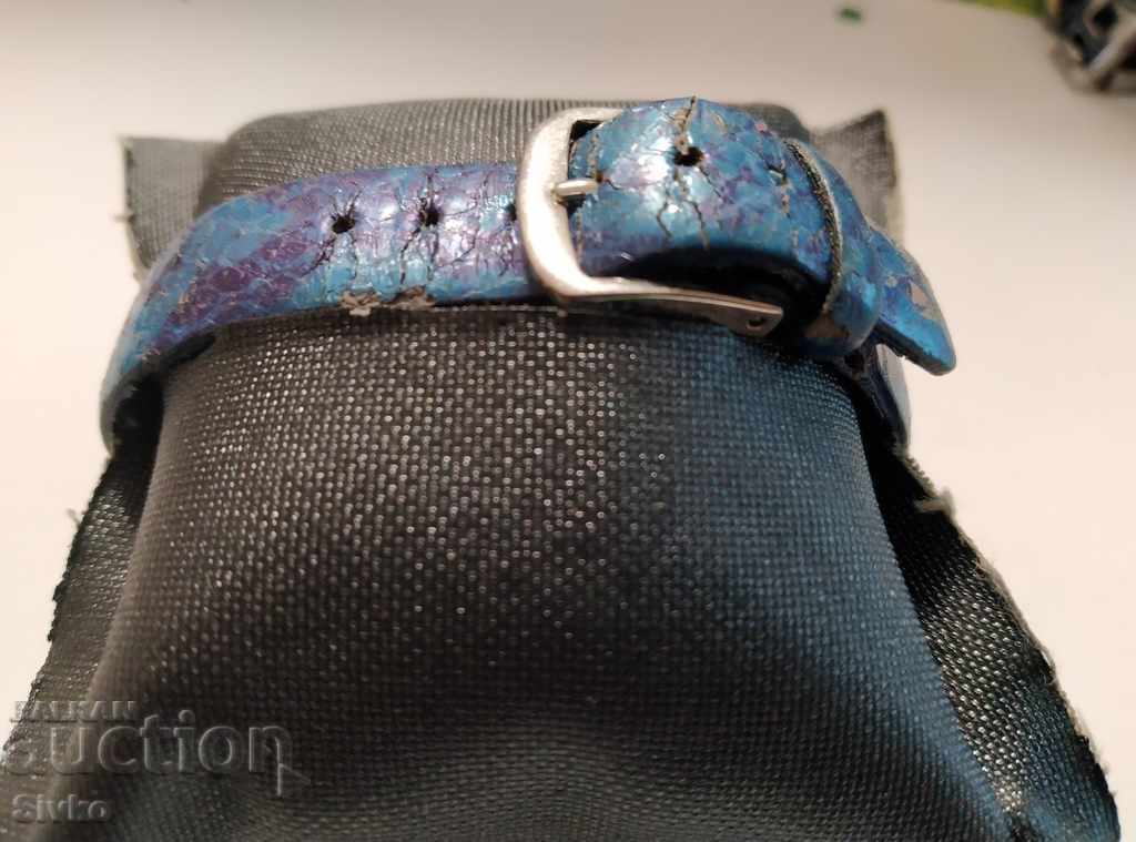 Delivery of The Anell watch is working Delivery of The Anell watch is working