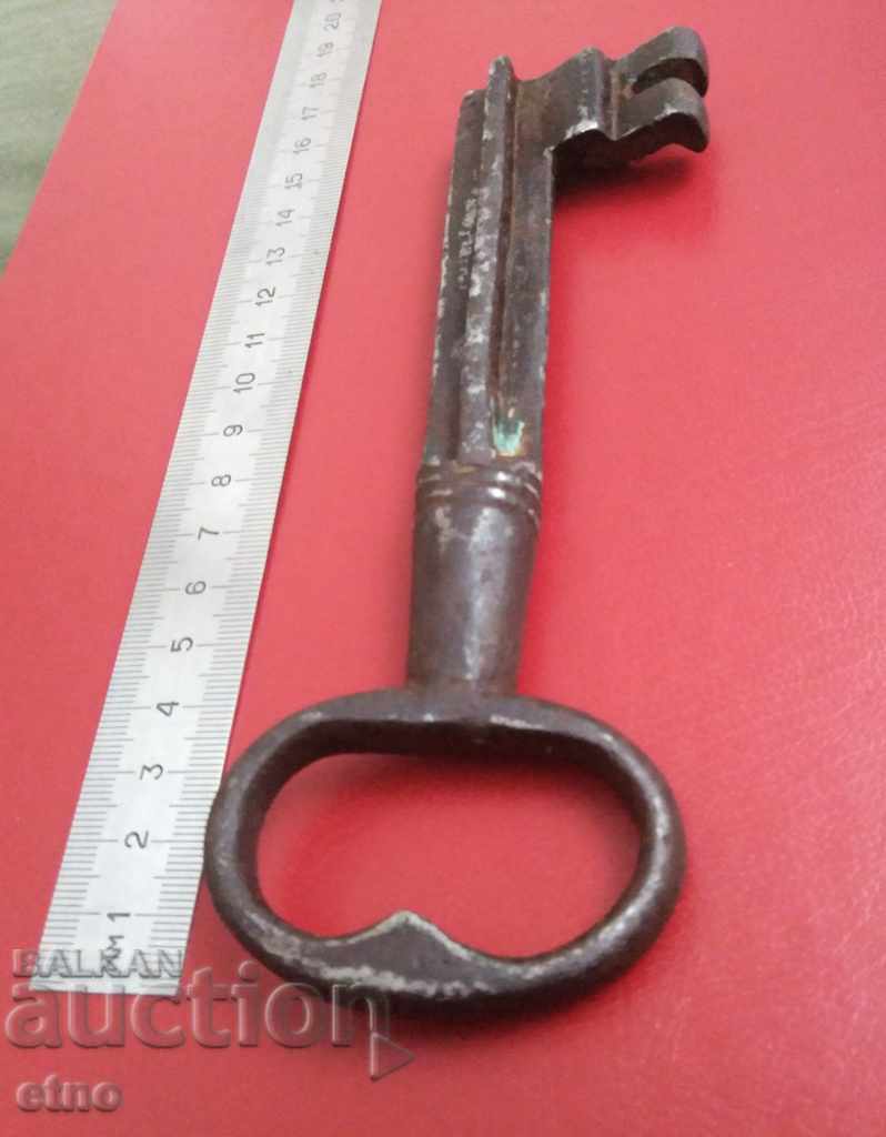 Delivery of AUTHENTIC CABIN OPENING THE GATEWAY Delivery of AUTHENTIC CABIN OPENING THE GATEWAY