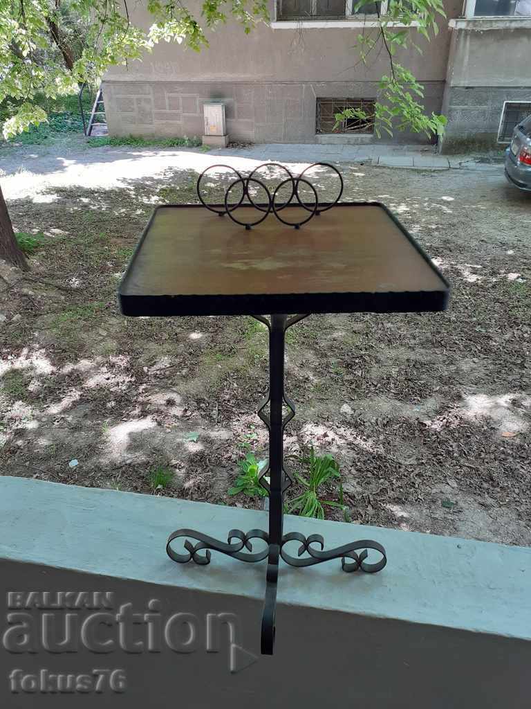 Old wrought iron telephone table - 7 Old wrought iron telephone table - 7