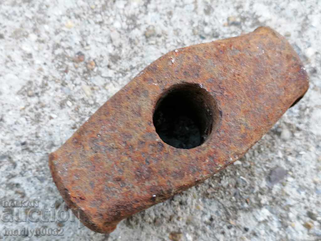 An old stone hammer, a tool, a kink - 7 An old stone hammer, a tool, a kink - 7