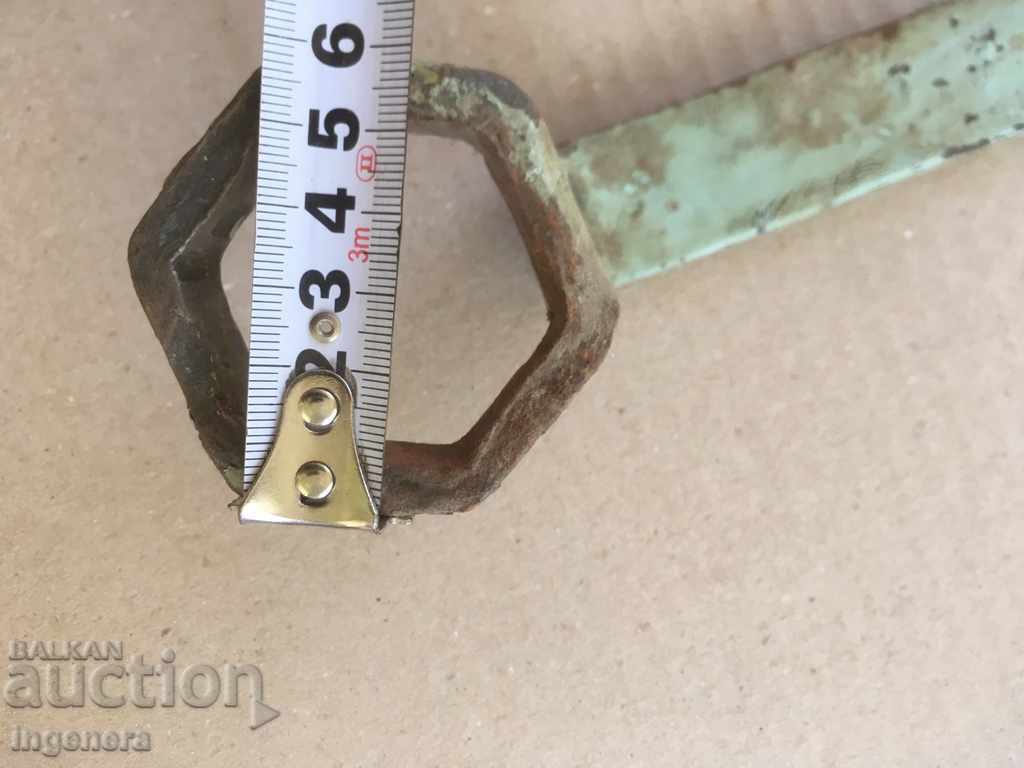 Auction WRENCH LARGE CYCLER OLD TOOL Auction WRENCH LARGE CYCLER OLD TOOL