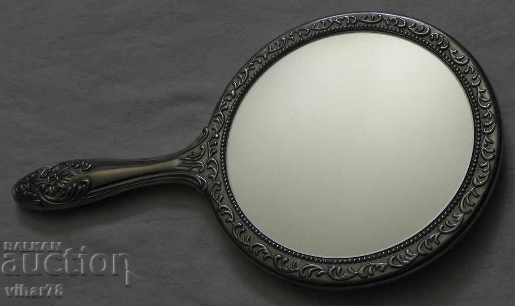 Delivery of silver-plated mirror Delivery of silver-plated mirror