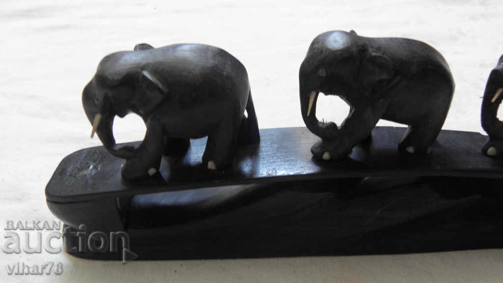 OLD ELEPHANT FIGURES with price 35.99 BGN | € 18.40 OLD ELEPHANT FIGURES with price 35.99 BGN | € 18.40