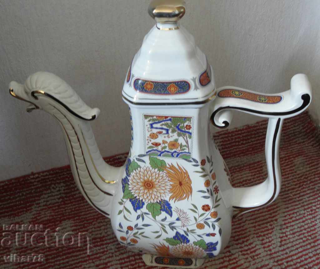 CEAINIC VECHI - PORȚELAN CU AURARE CEAINIC VECHI - PORȚELAN CU AURARE