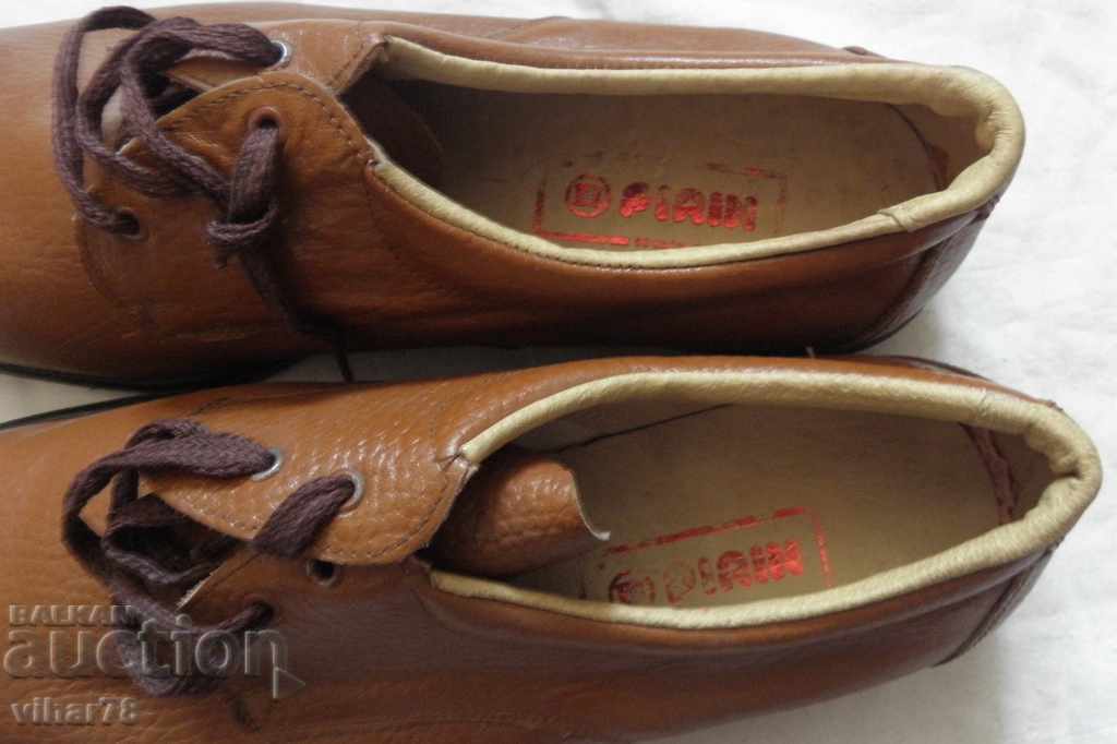 old shoes not used from the old material - 5 old shoes not used from the old material - 5