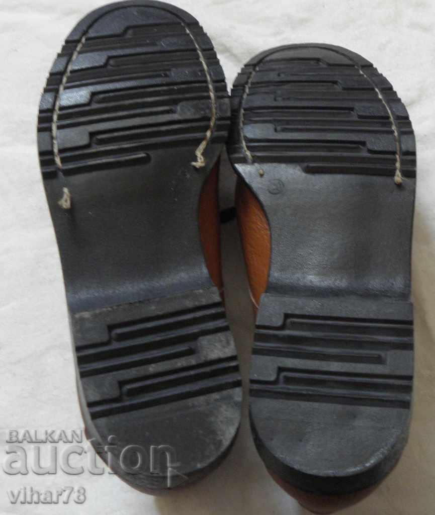 old shoes not used from the old material - 6 old shoes not used from the old material - 6