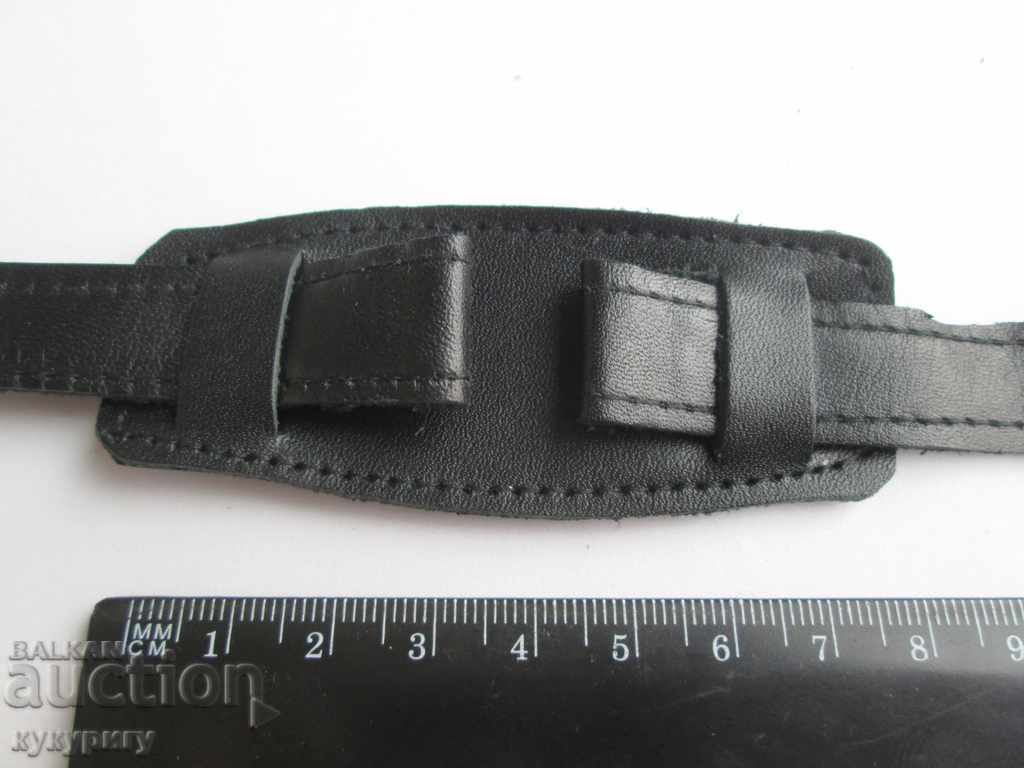 Old leather strap chain for antique wristwatch with price 20.00 BGN | € 10.23 Old leather strap chain for antique wristwatch with price 20.00 BGN | € 10.23