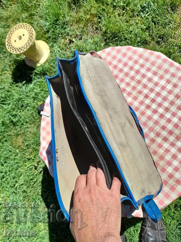 Παλιά σχολική τσάντα - 7 Παλιά σχολική τσάντα - 7