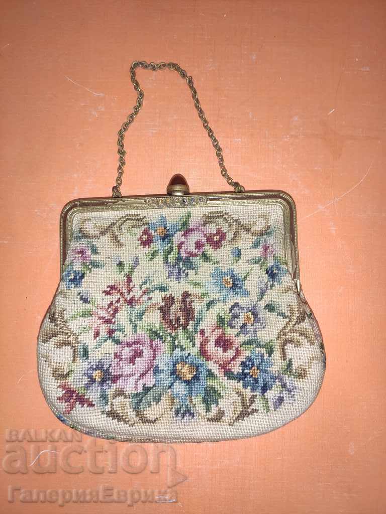 Old bag / purse / embroidery stones