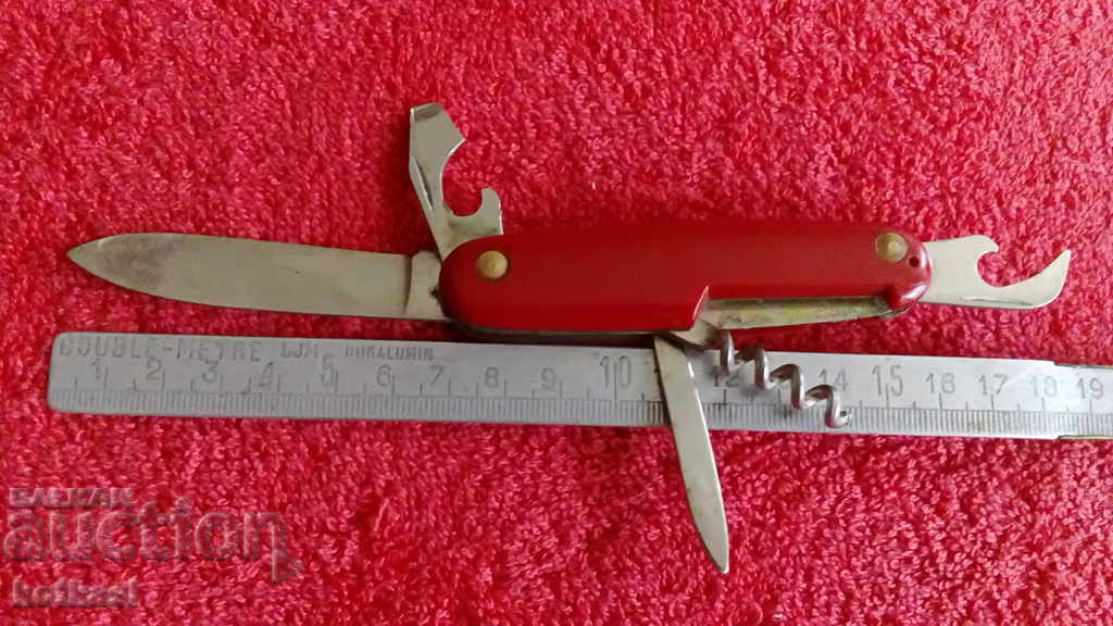 An old pocket knife An old pocket knife