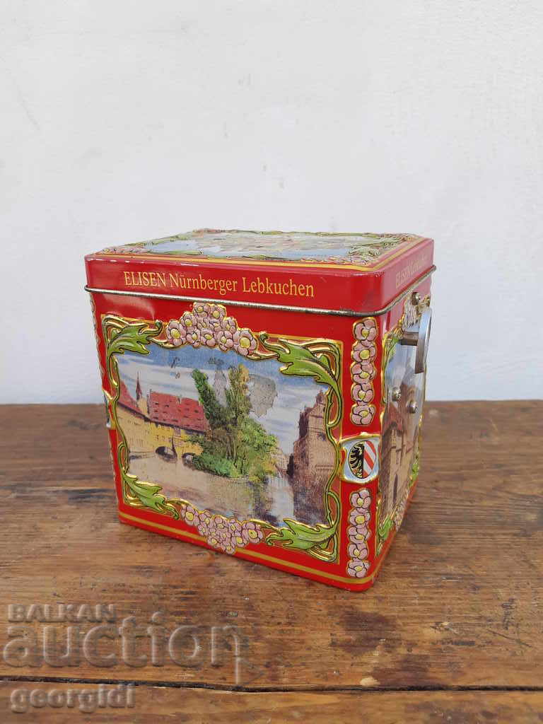 Vintage biscuit music box. №0117
