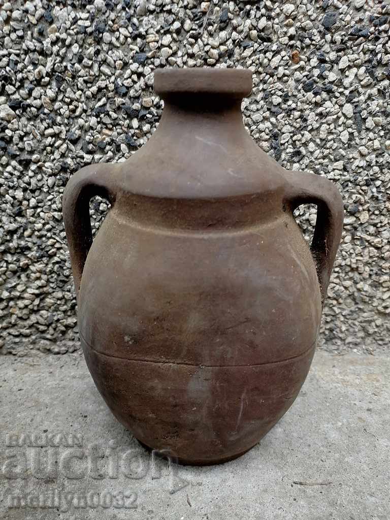 Very old clay pot, pottery, jar, pot - 7 Very old clay pot, pottery, jar, pot - 7