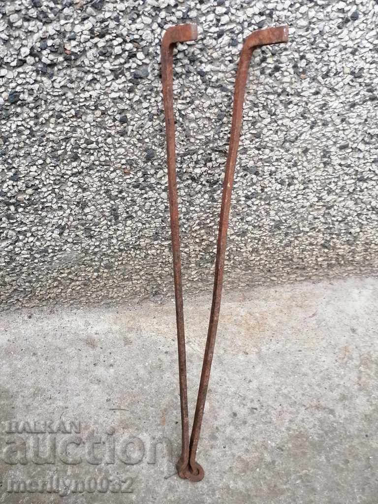 Παλιό ντιλάφι, λαβίδα, σφυρήλατο σίδερο για φούρνο
