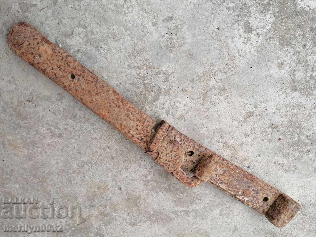 Old locking hook lock hook wrought iron latch - 6 Old locking hook lock hook wrought iron latch - 6