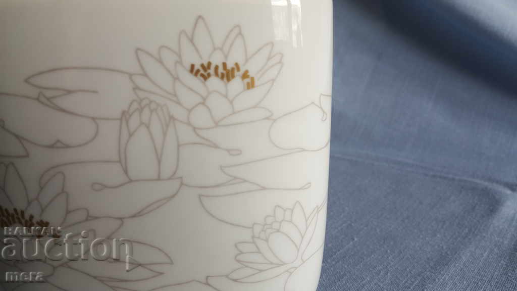 Delivery of Porcelain stylish collector's vase - Rosenthal Delivery of Porcelain stylish collector's vase - Rosenthal