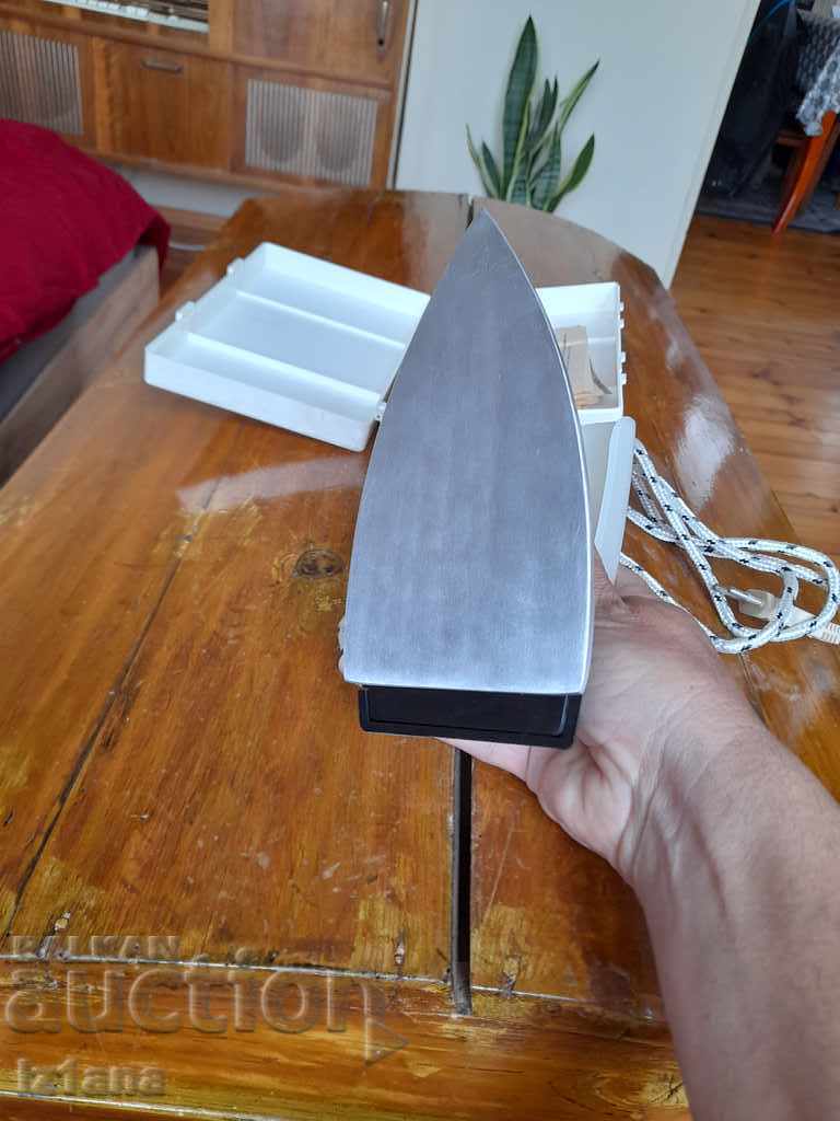 Old Cast Iron Rostov - 7 Old Cast Iron Rostov - 7