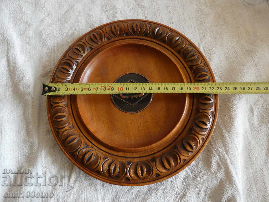 Delivery of DFS Septemvri Sofia - wooden plate for wall Delivery of DFS Septemvri Sofia - wooden plate for wall