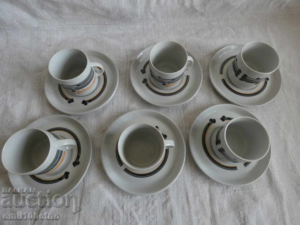 Delivery of Coffee service - old Bulgarian porcelain Delivery of Coffee service - old Bulgarian porcelain