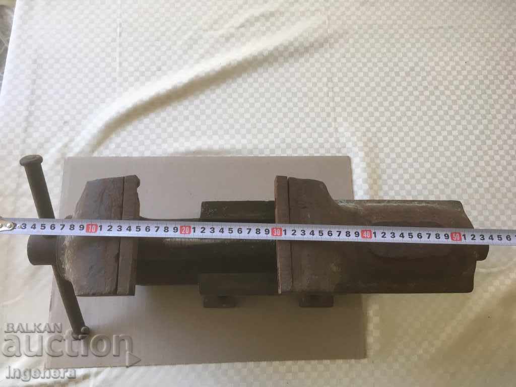 Auction MENGEME LOCKSMITH RIGHT-1969 G-WEIGHT OVER 30 KGR-BULGARIA Auction MENGEME LOCKSMITH RIGHT-1969 G-WEIGHT OVER 30 KGR-BULGARIA