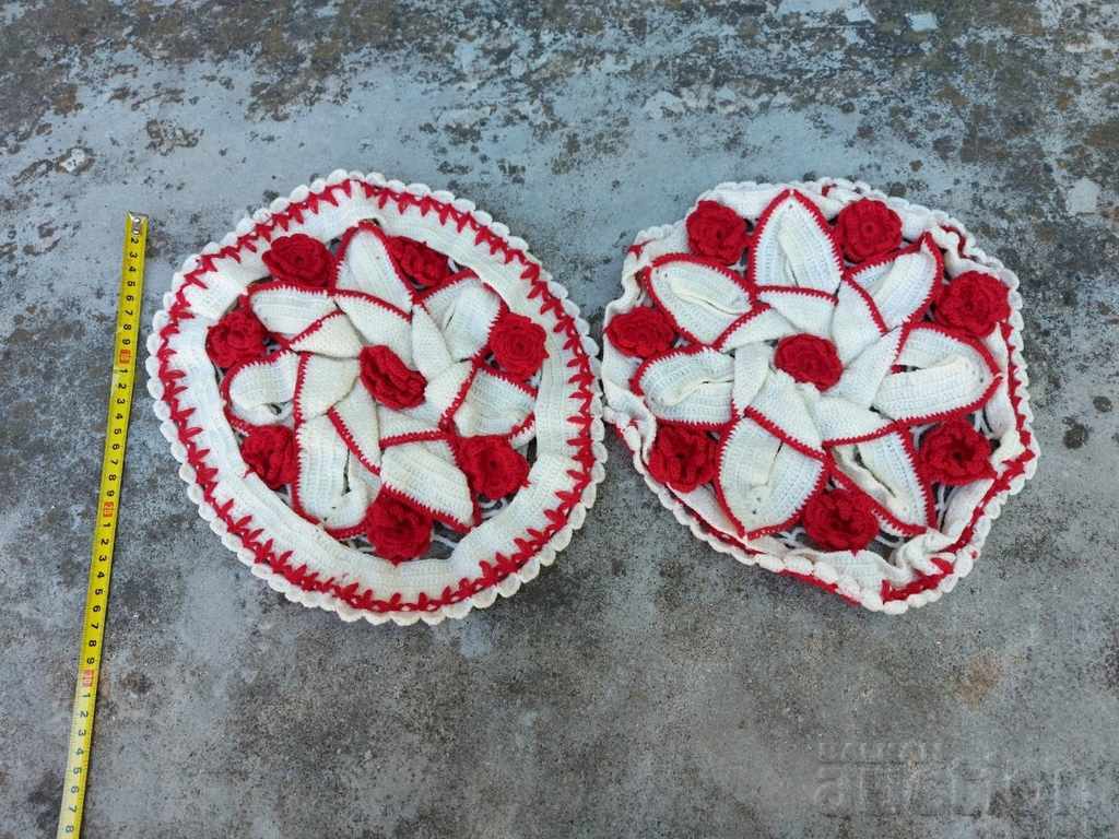 LOT BOX KNITTED PLATE TABLE COVER PADS CHAIR CUSHIONS with price 25.00 BGN | € 12.78 LOT BOX KNITTED PLATE TABLE COVER PADS CHAIR CUSHIONS with price 25.00 BGN | € 12.78