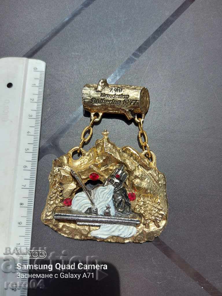 Auction GERMAN MEDAL - 132 GRAMS Auction GERMAN MEDAL - 132 GRAMS