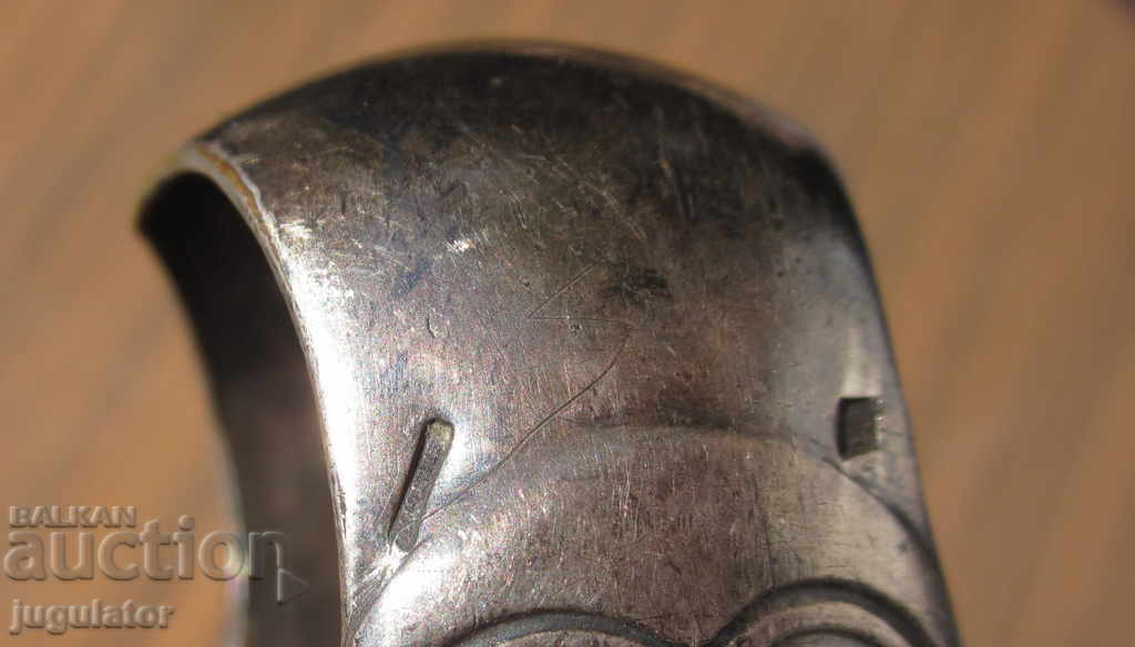 Art Deco antique ice sugar pinch with markings - 5