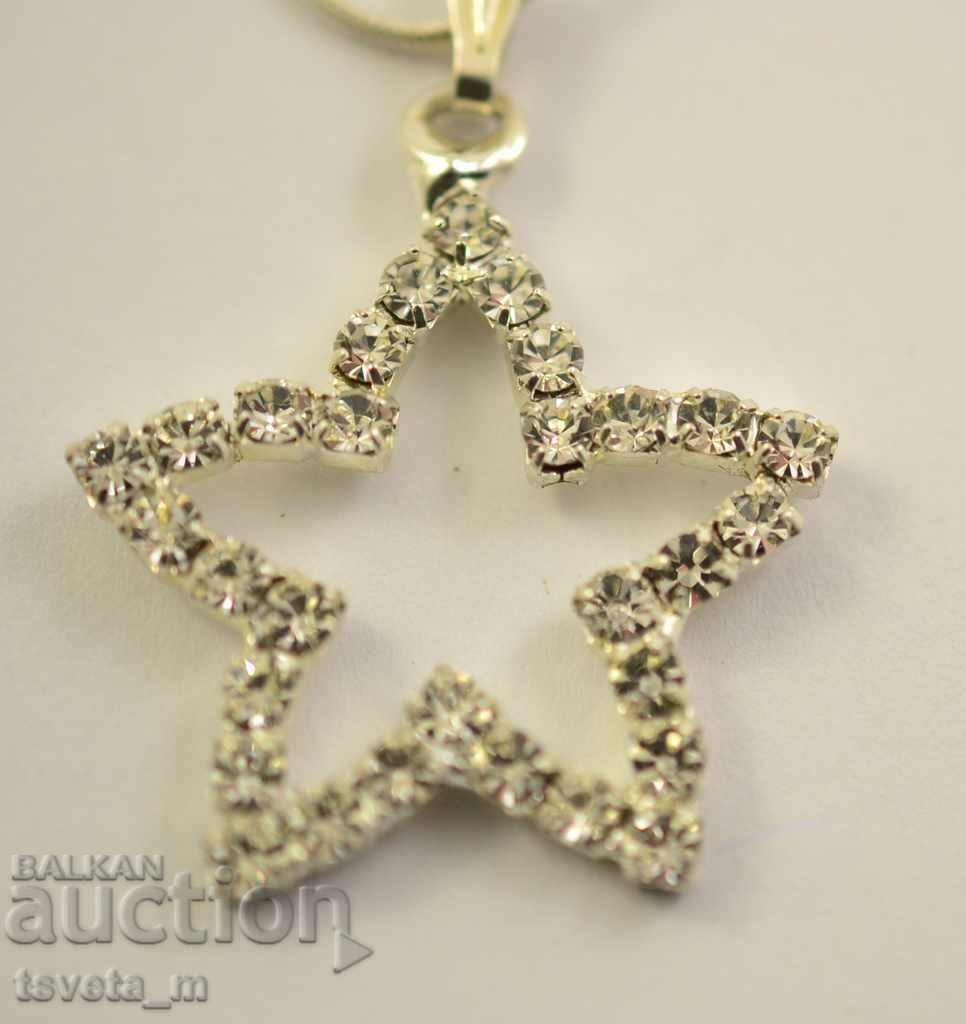 Necklace with a medallion with price 4.00 BGN | € 2.05 Necklace with a medallion with price 4.00 BGN | € 2.05