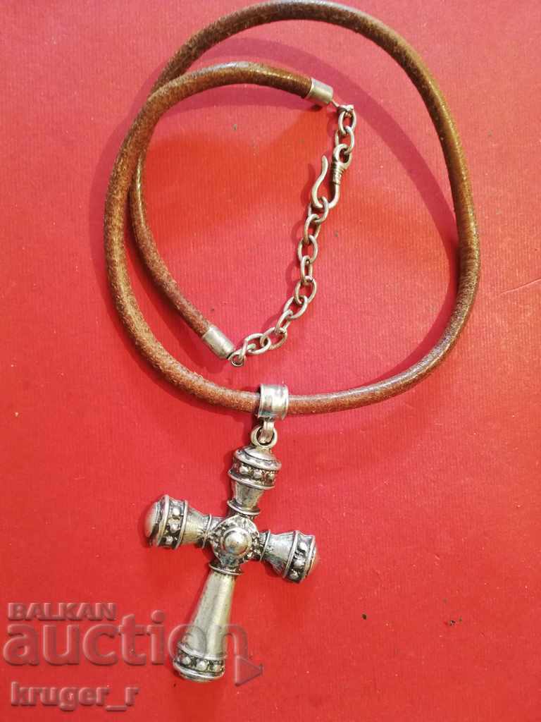 Метален КРЪСТ. - 6