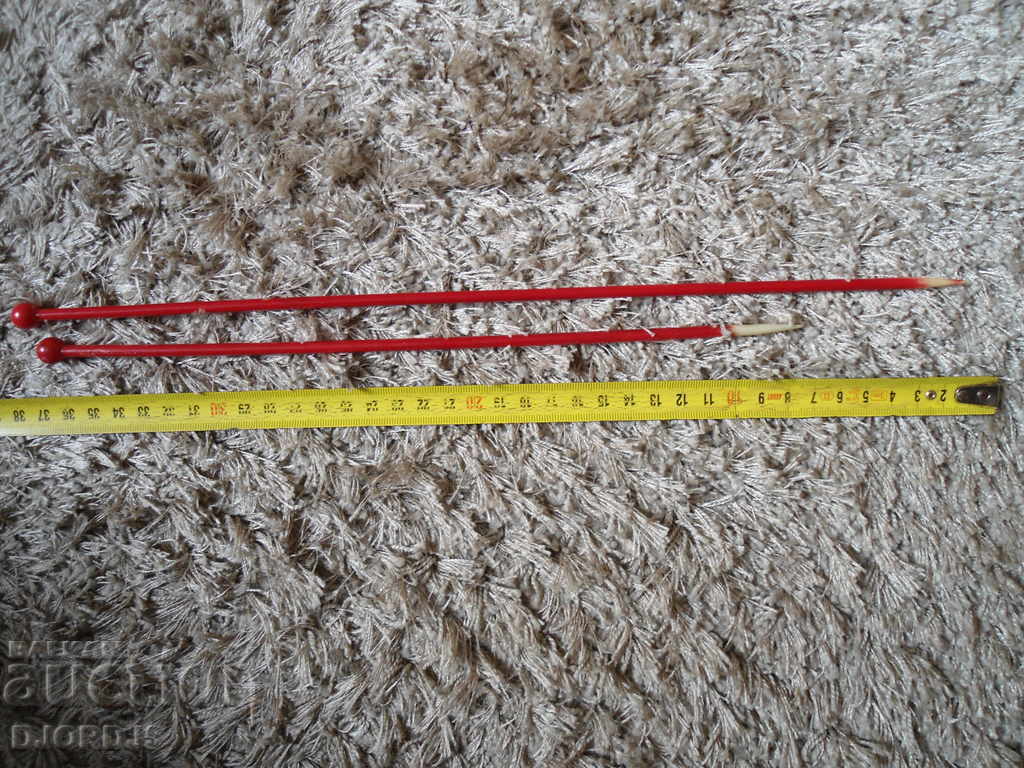 Delivery of Knitting needles Delivery of Knitting needles