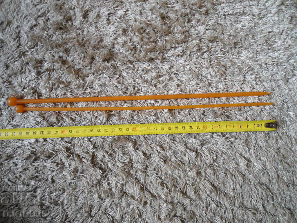 Delivery of Knitting needles Delivery of Knitting needles