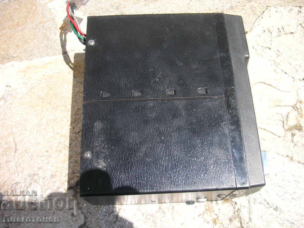 Παλιό ιαπωνικό κασετόφωνο αυτοκινήτου - 6 Παλιό ιαπωνικό κασετόφωνο αυτοκινήτου - 6