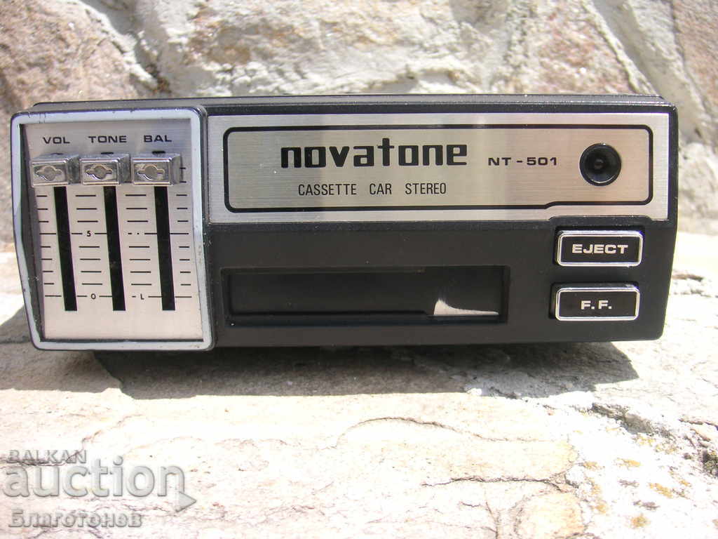 Παλιό ιαπωνικό κασετόφωνο αυτοκινήτου - 7 Παλιό ιαπωνικό κασετόφωνο αυτοκινήτου - 7