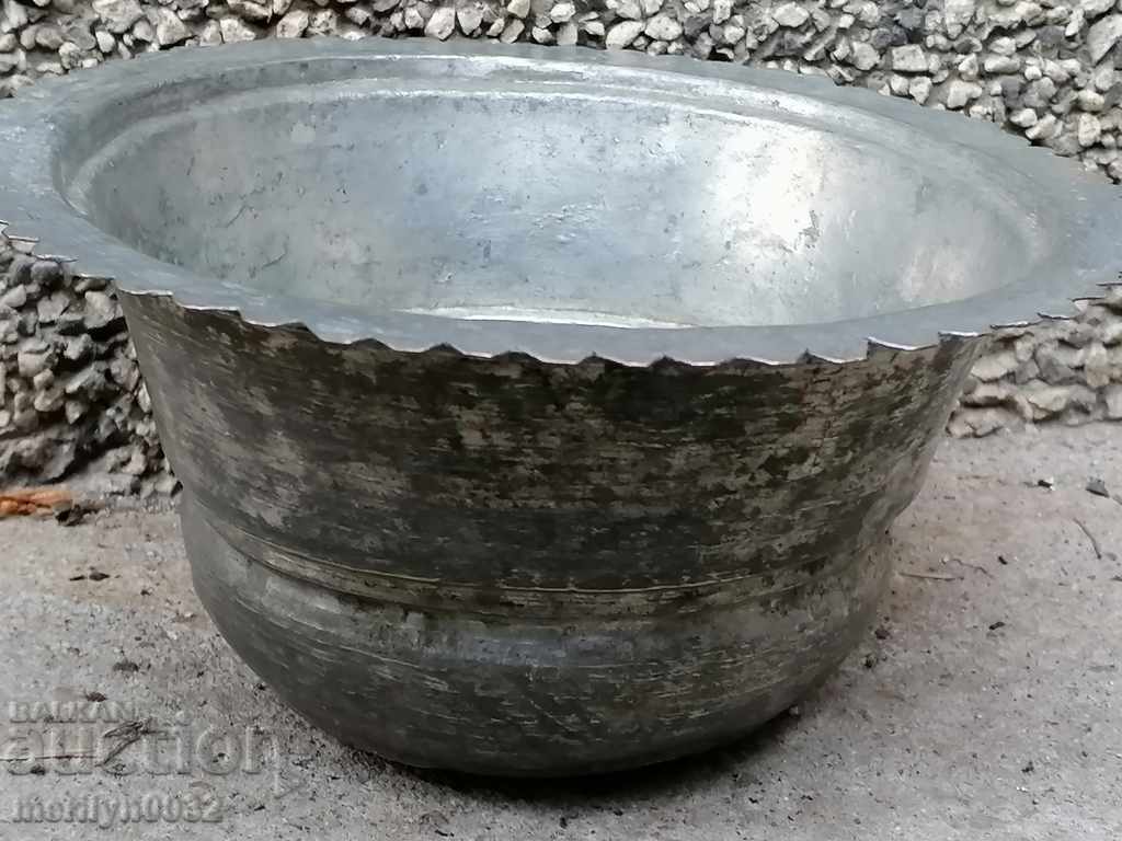 Old copper sahan copper vessel, tray, casserole with price 126.00 BGN | € 64.42 Old copper sahan copper vessel, tray, casserole with price 126.00 BGN | € 64.42