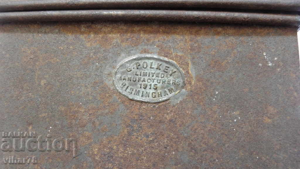 OLD BOX 1915 with price 79.99 BGN | € 40.90 OLD BOX 1915 with price 79.99 BGN | € 40.90