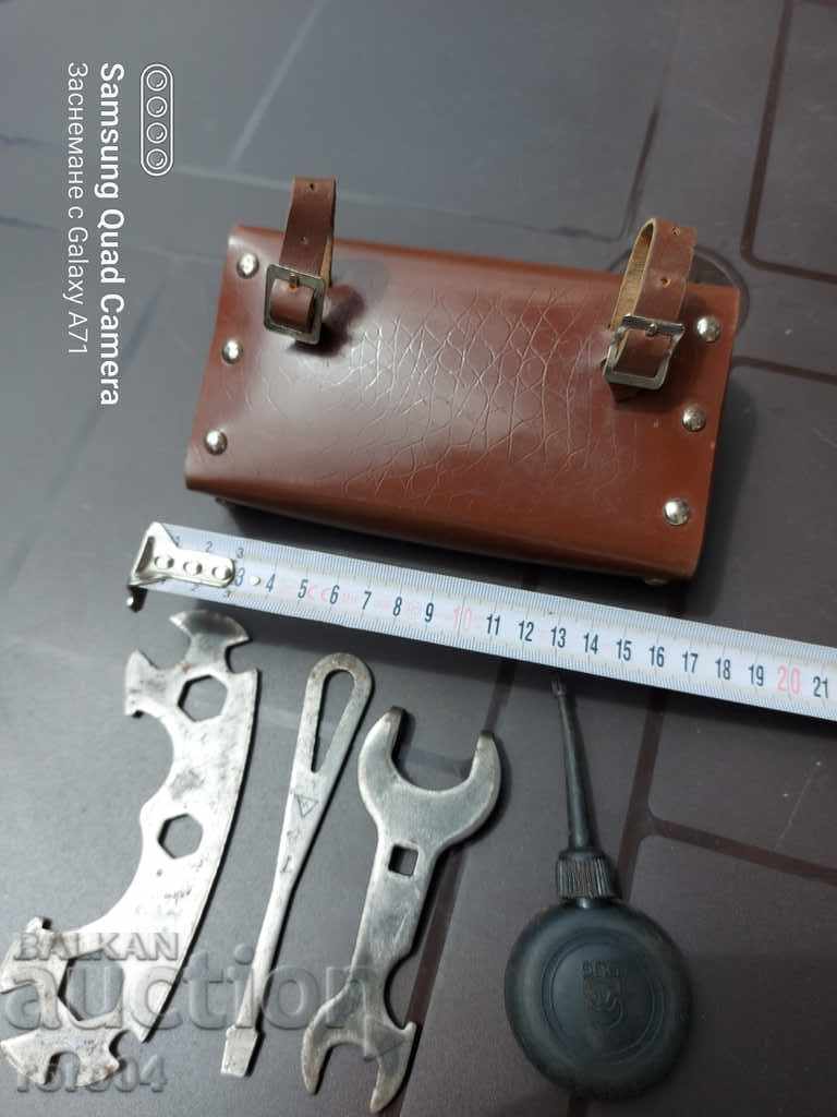 Delivery of BAG - TOOLS - BICYCLE - EXCELLENT Delivery of BAG - TOOLS - BICYCLE - EXCELLENT