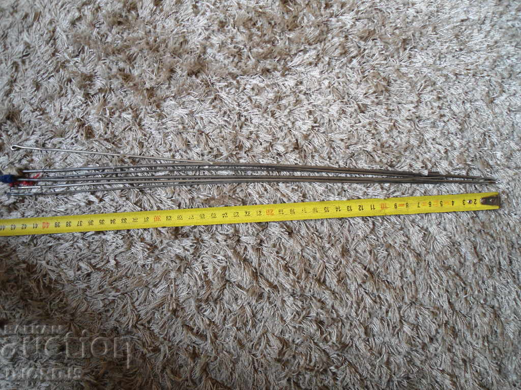 Auction Old metal knitting needles, 6 pieces Auction Old metal knitting needles, 6 pieces