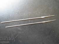 Old metal knitting needles, 2 pieces